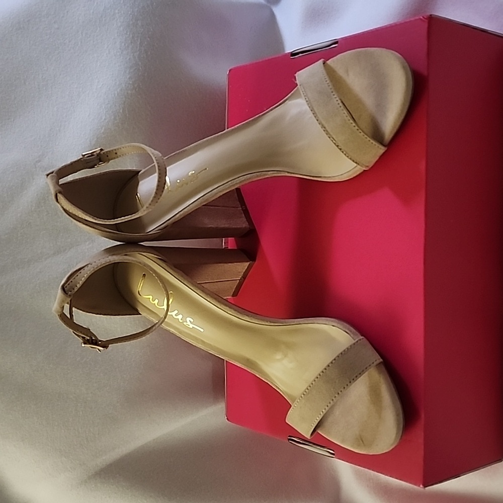 Lulu's Suede Ankle Strap Heels Size 8.5